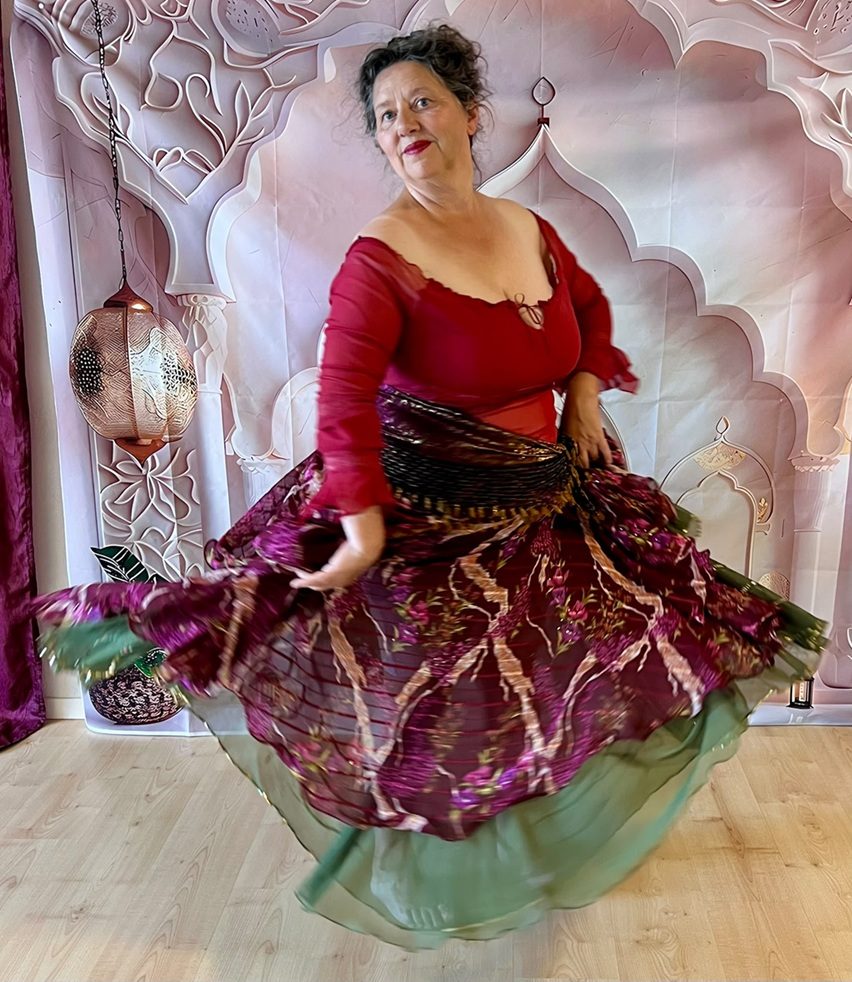Catherine Forclaz, enseignante de danse orientale à Bulle